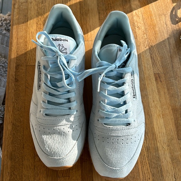 Reebok Men’s Leather (Suede) Classic Style Shoes Light Blue Sz 12- Never Worn - Picture 2 of 6